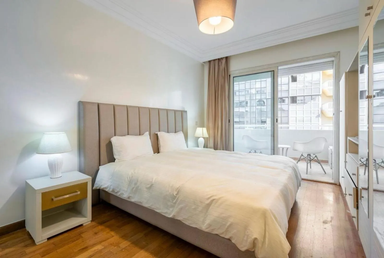 The Metropolitan 3 Chambres Best Location Casablanca Morocco
